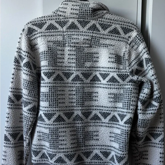 Carhartt Black and White Fleece Jacket - Picture 2 of 3